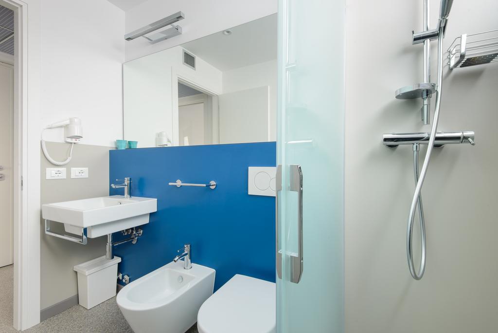Ferienwohnung Residenza Edda Lignano Sabbiadoro Zimmer foto